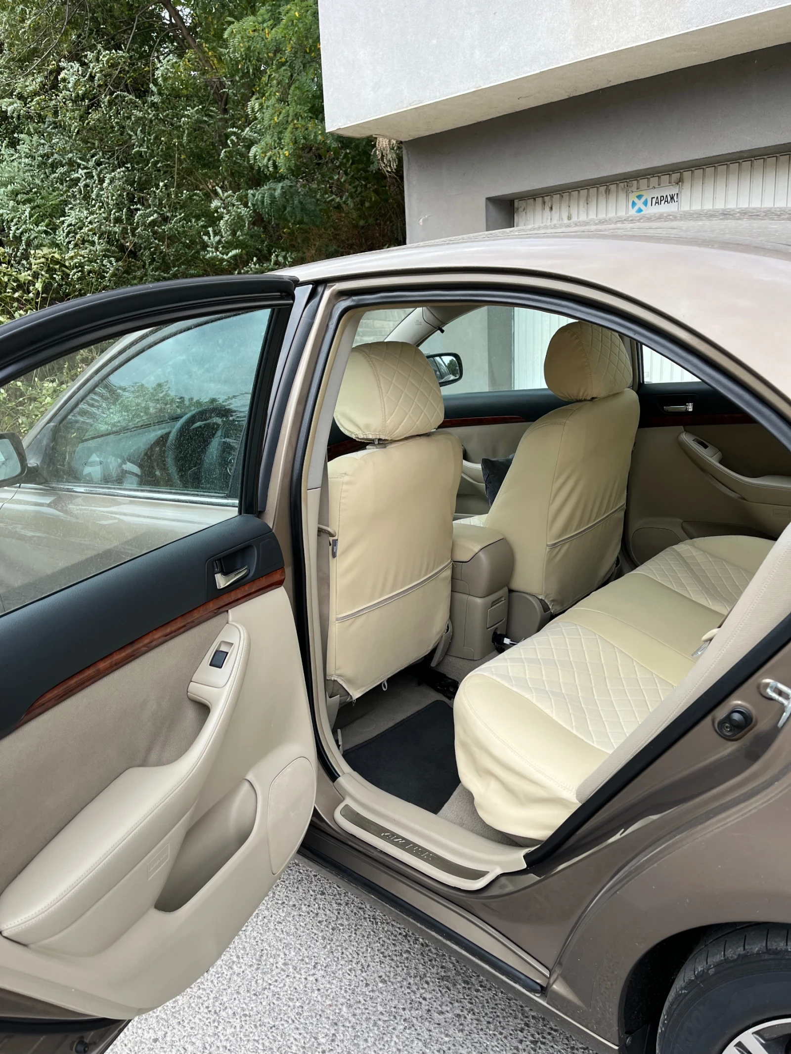 Toyota Avensis, снимка 10 - Автомобили и джипове - 55970796