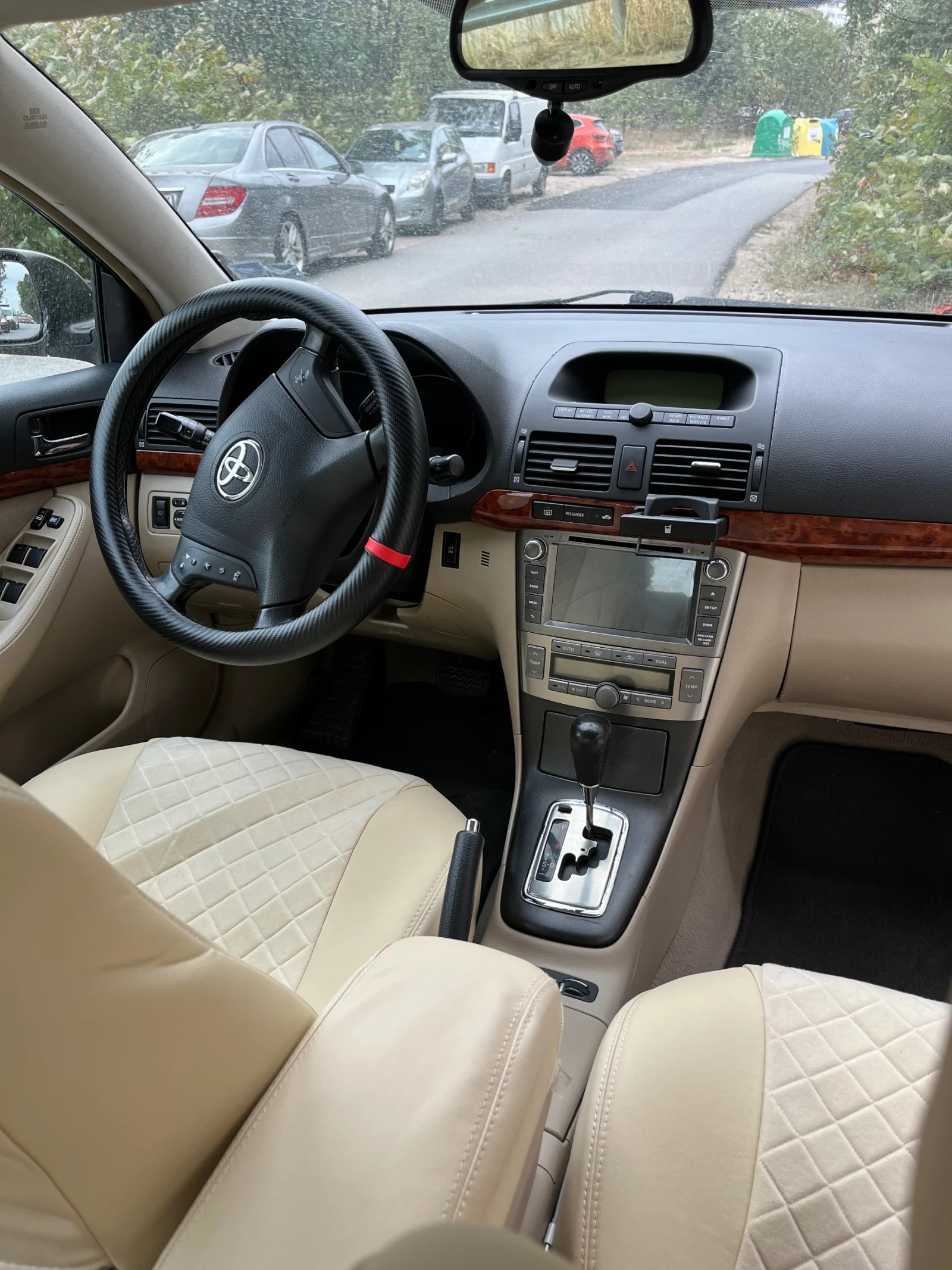 Toyota Avensis, снимка 8 - Автомобили и джипове - 55970796