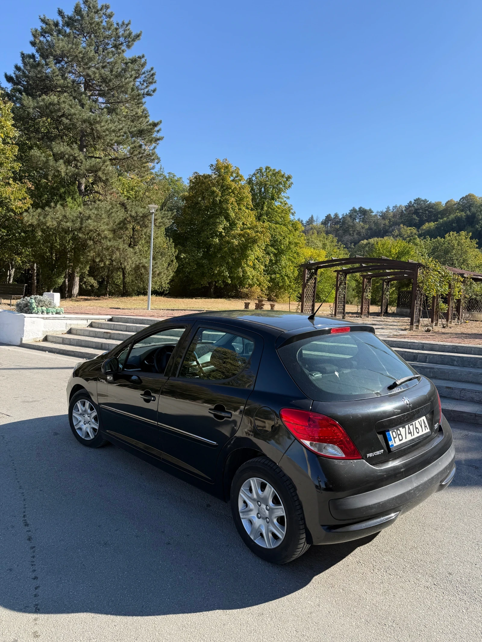 Peugeot 207 LPG, снимка 2 - Автомобили и джипове - 56416432