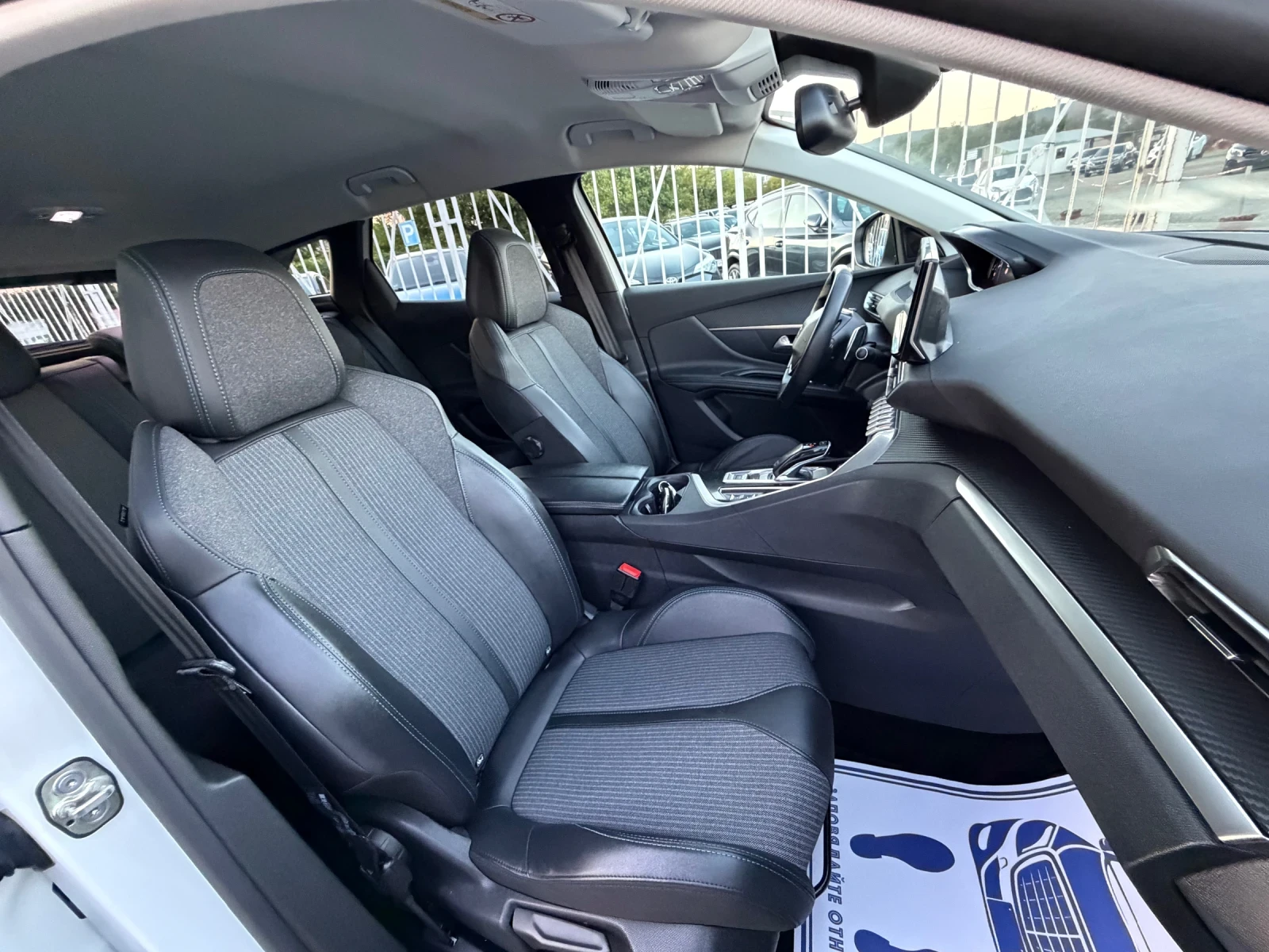 Peugeot 3008 Allure / ��������� / ����6 / YOUTUBE / WAZE  | Mobile.bg � ����������� 12