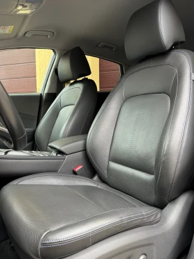 Hyundai Kona 150kw* PREMIUM* Сервизна Книжка с Пълна История!, снимка 7