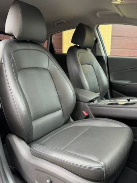 Hyundai Kona 150kw* PREMIUM* Сервизна Книжка с Пълна История!, снимка 8