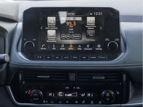 Nissan Rogue Platinum AWD* CarPlay* Sunroof* Camera* Blind Spot, снимка 6
