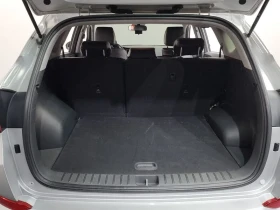 Hyundai Tucson 2.0 4WD MODERN, снимка 17