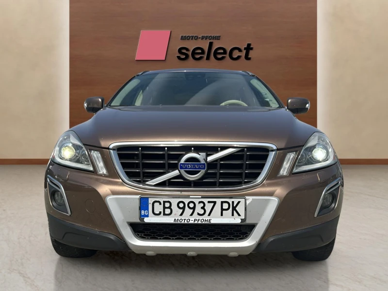 Volvo XC60 2.4 D5, снимка 3 - Автомобили и джипове - 51197746