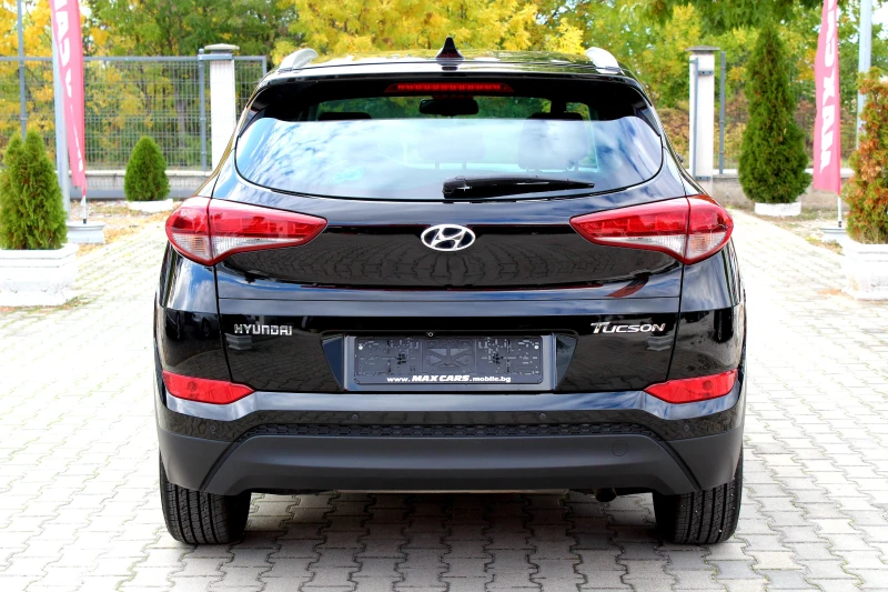 Hyundai Tucson 1.7CRDi ЛИЗИНГ/ПЕРФЕКТЕН, снимка 6 - Автомобили и джипове - 52013535
