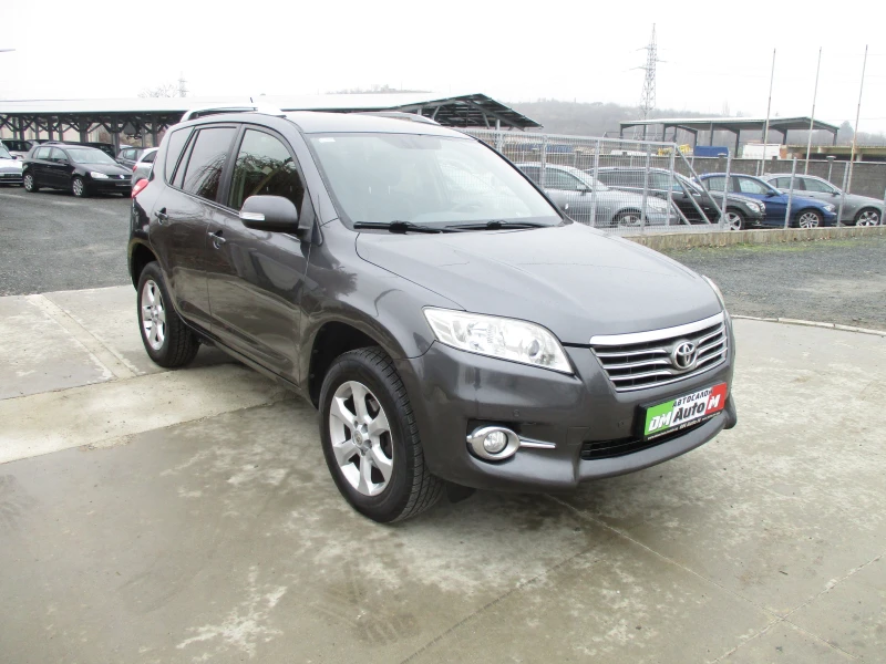 Toyota Rav4 2.2/ДИЗЕЛ/6-СКОРОСТИ/150кс./КАТО НОВА/, снимка 2 - Автомобили и джипове - 53121612