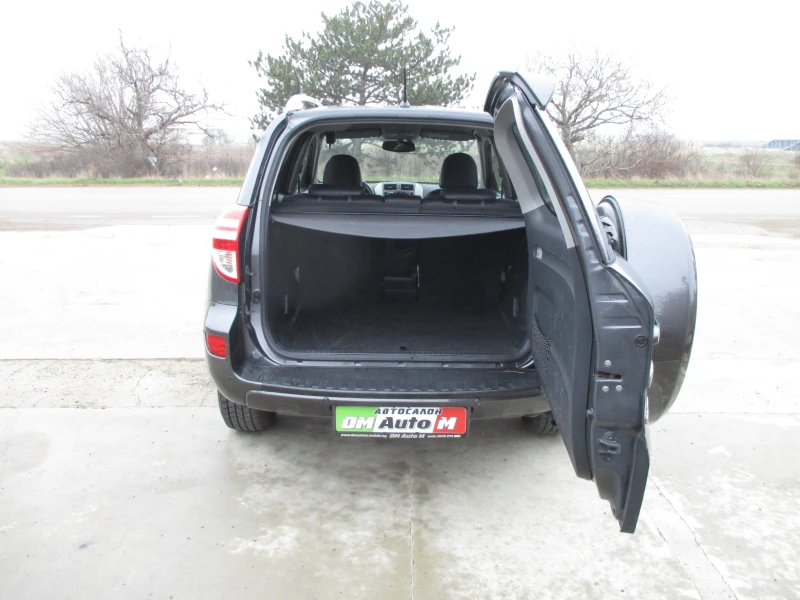 Toyota Rav4 2.2/ДИЗЕЛ/6-СКОРОСТИ/150кс./КАТО НОВА/, снимка 16 - Автомобили и джипове - 53121612