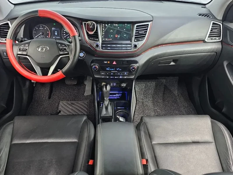 Hyundai Tucson 2.0 - САМО 30% АВАНС, снимка 7 - Автомобили и джипове - 56065935
