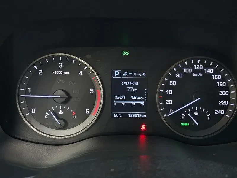 Hyundai Tucson 2.0 - САМО 30% АВАНС, снимка 8 - Автомобили и джипове - 56065935