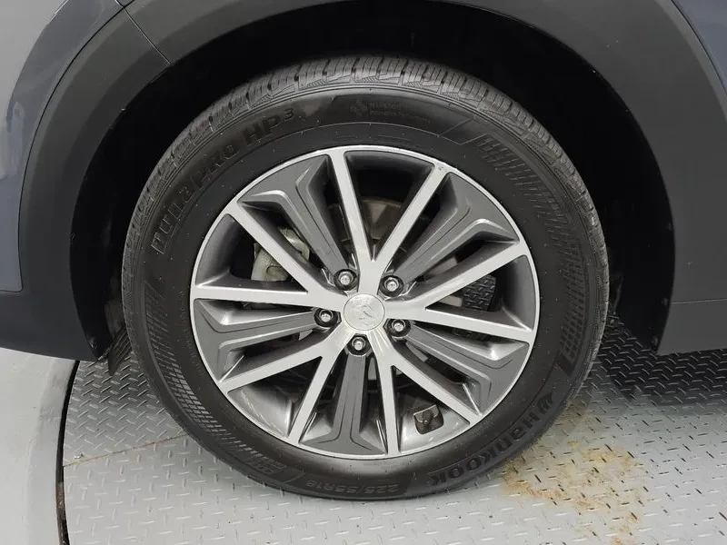 Hyundai Tucson 2.0 - САМО 30% АВАНС, снимка 5 - Автомобили и джипове - 56065935