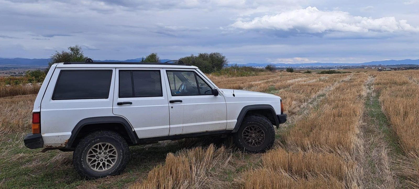 Jeep Cherokee XJ - изображение 2