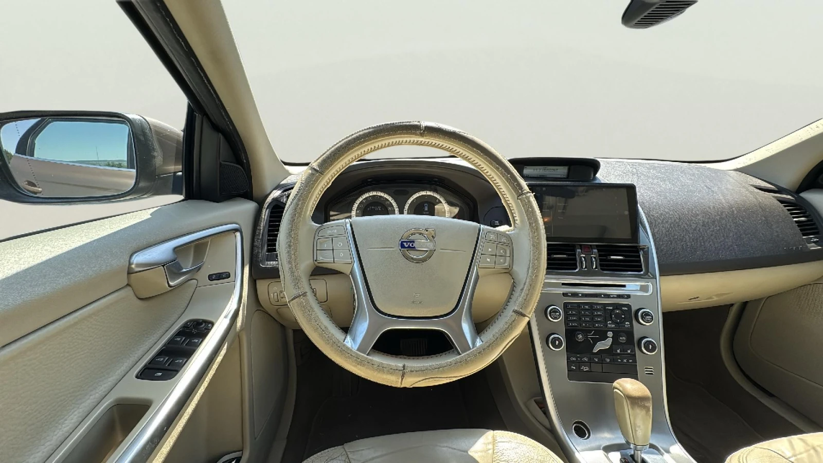 Volvo XC60 2.4 D5 - изображение 10