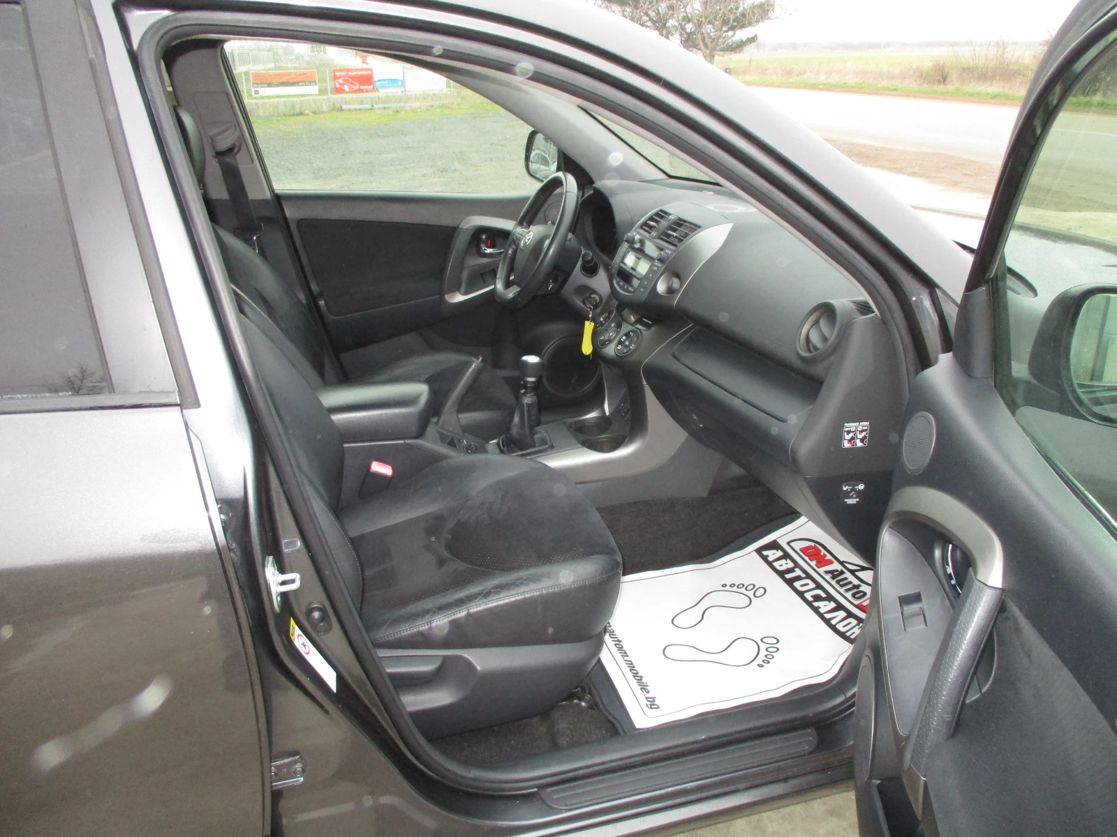 Toyota Rav4 2.2/�����/6-��������/150��./���� ����/ | Mobile.bg � ����������� 13