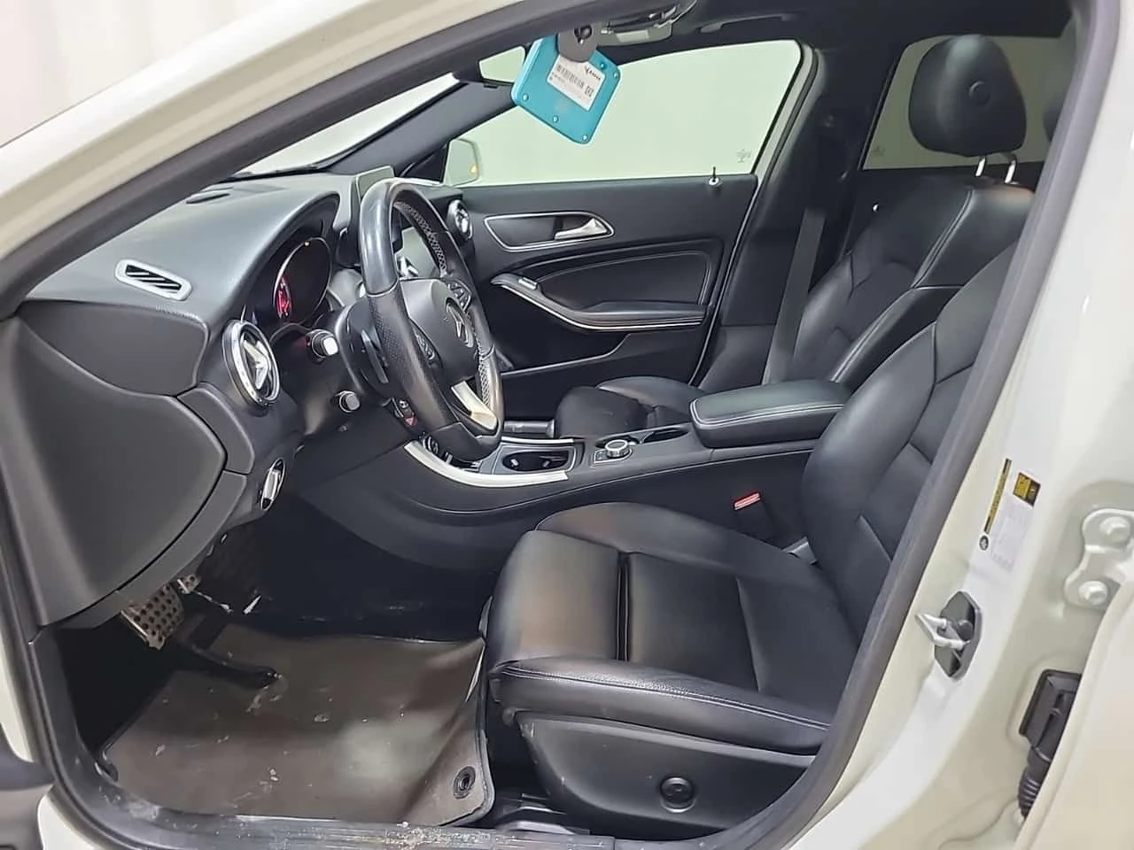 Mercedes-Benz GLA * 250 * CARFAX * ЦЕНА ДО БГ - изображение 7