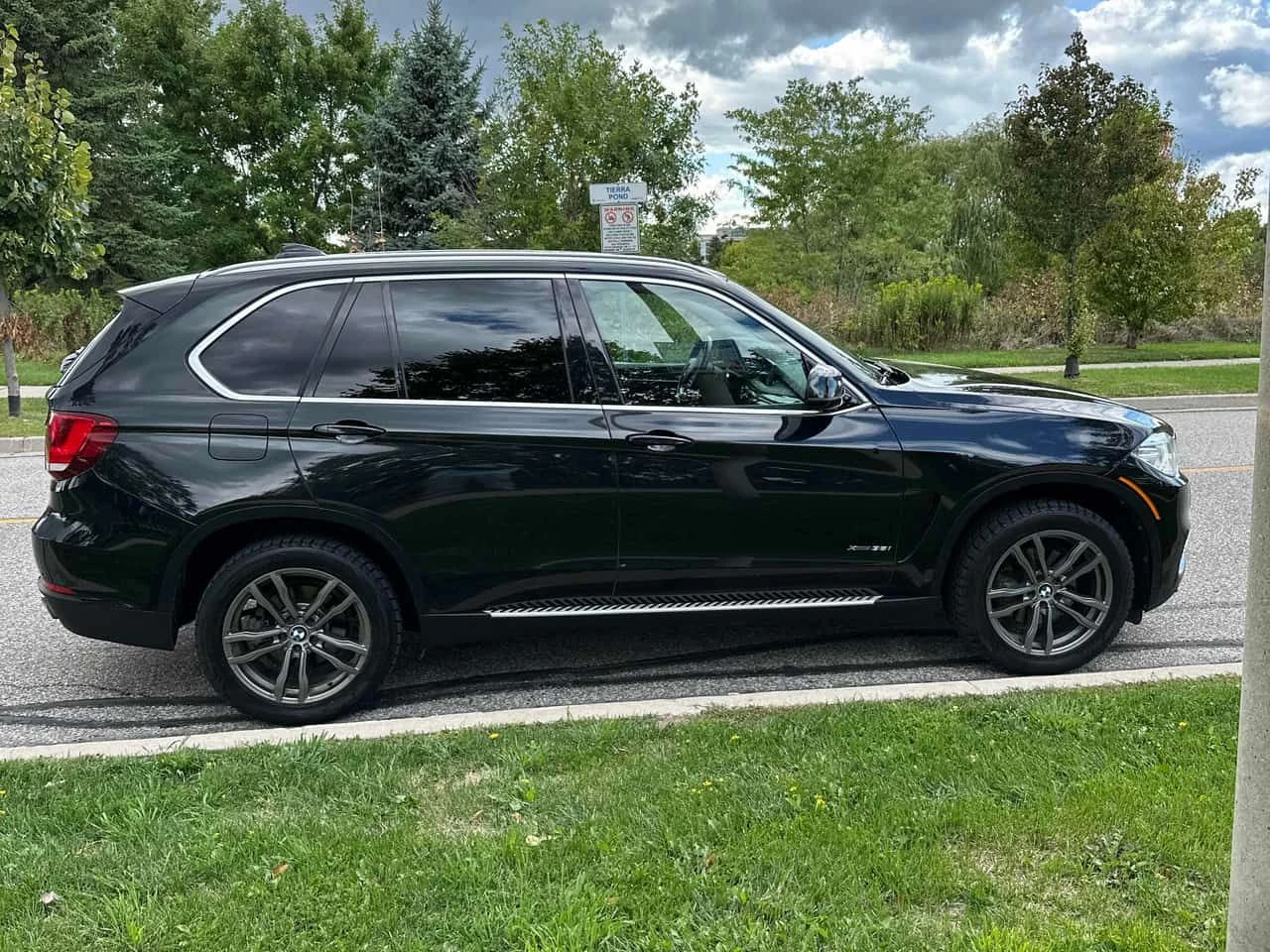 BMW X5 | xDrive35i | ПАНОРАМА | ПОДГРЕВИ | CARFAX - изображение 4