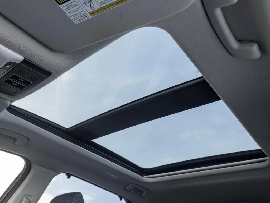 Nissan Rogue Platinum AWD* CarPlay* Sunroof* Camera* Blind Spot, снимка 17 - Автомобили и джипове - 53750896