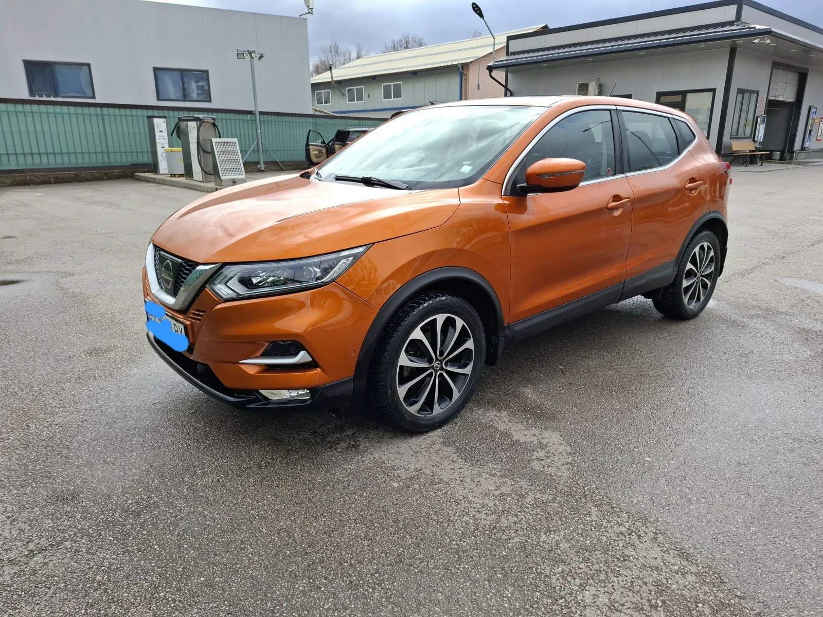 Nissan Qashqai, снимка 2 - Автомобили и джипове - 54157442