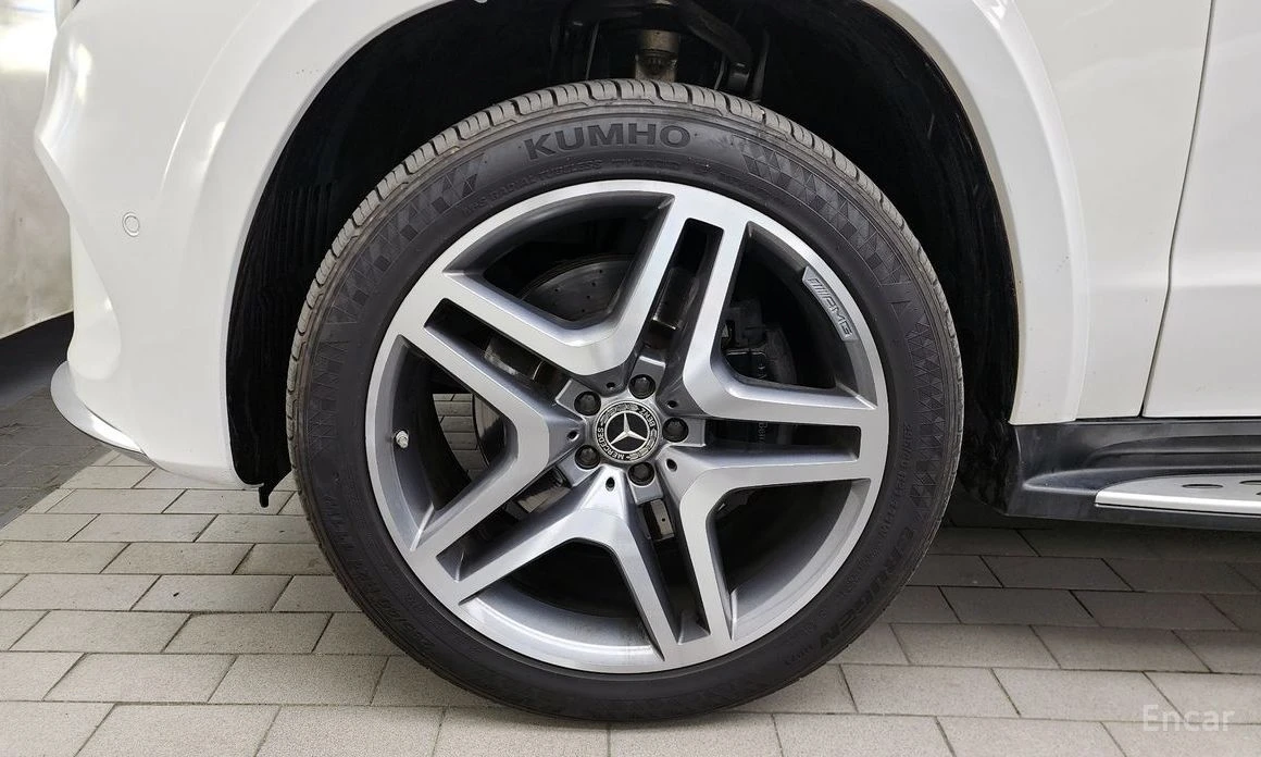 Mercedes-Benz GLS, снимка 5 - Автомобили и джипове - 54354107