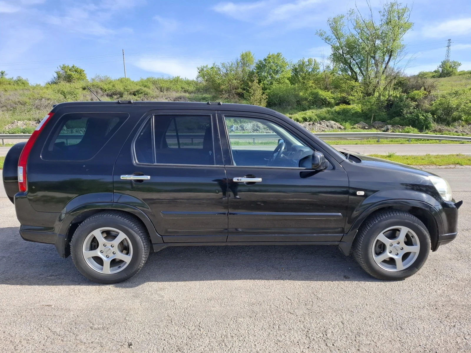 Honda Cr-v 2.2 iCDTI, снимка 3 - Автомобили и джипове - 54488964