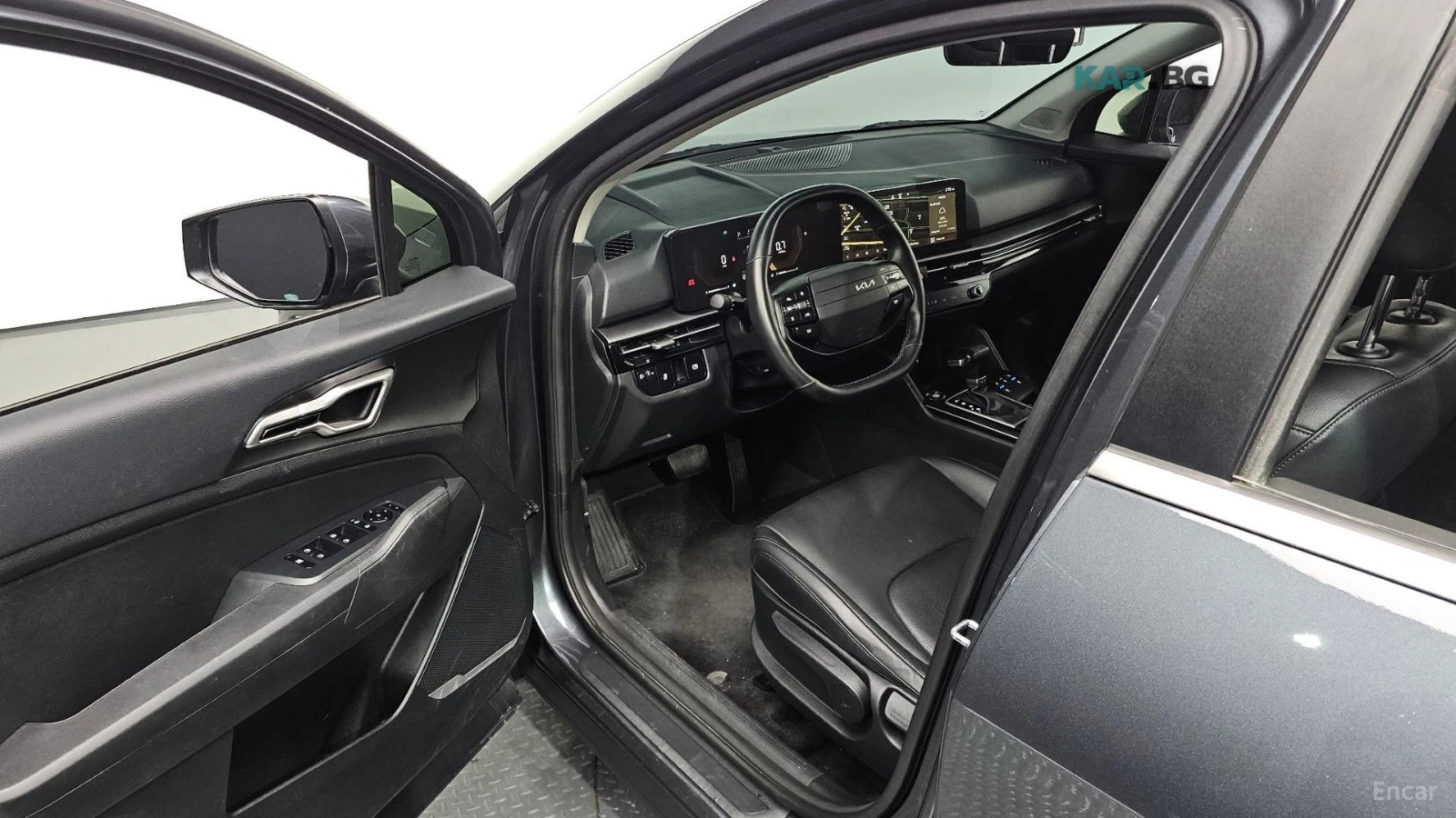 Kia Sportage PRESTIGE* 4WD* DISTRONIC* ПОДГРЕВ* ОБДУХВАНЕ* , снимка 8 - Автомобили и джипове - 55313087