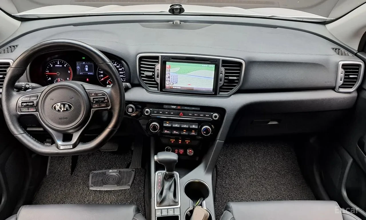 Kia Sportage DIESEL PRESTIGE| ПОДГРЕВИ| ЗАДНА КАМЕРА| ФИКС ЦЕНА, снимка 7 - Автомобили и джипове - 55818065