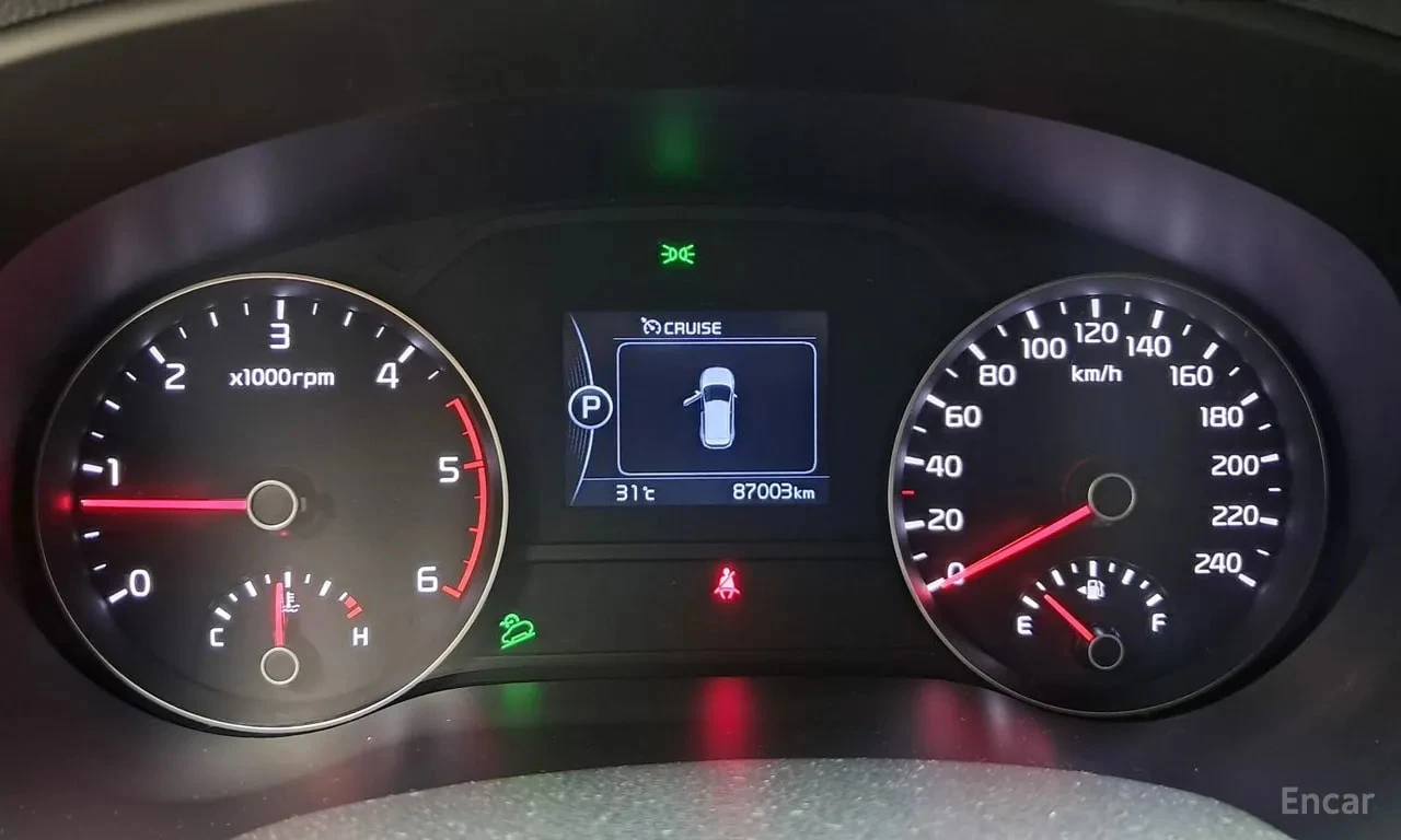 Kia Sportage DIESEL PRESTIGE| ПОДГРЕВИ| ЗАДНА КАМЕРА| ФИКС ЦЕНА, снимка 8 - Автомобили и джипове - 55818065