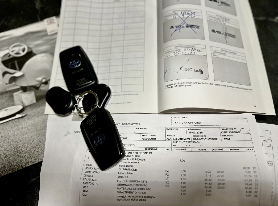 Toyota Rav4 2.5 HYBRID STYLE DISTRONIK KAMERA, снимка 17 - Автомобили и джипове - 55943759
