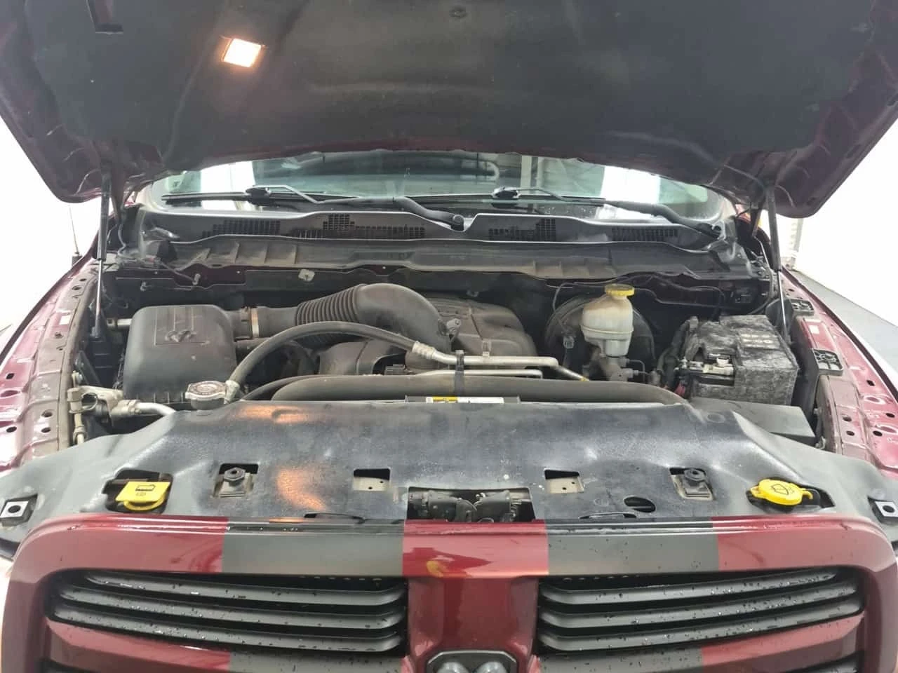 Dodge RAM 1500 * 4wd Crew Cab 140.5" Sport Crew * , снимка 16 - Автомобили и джипове - 56309965