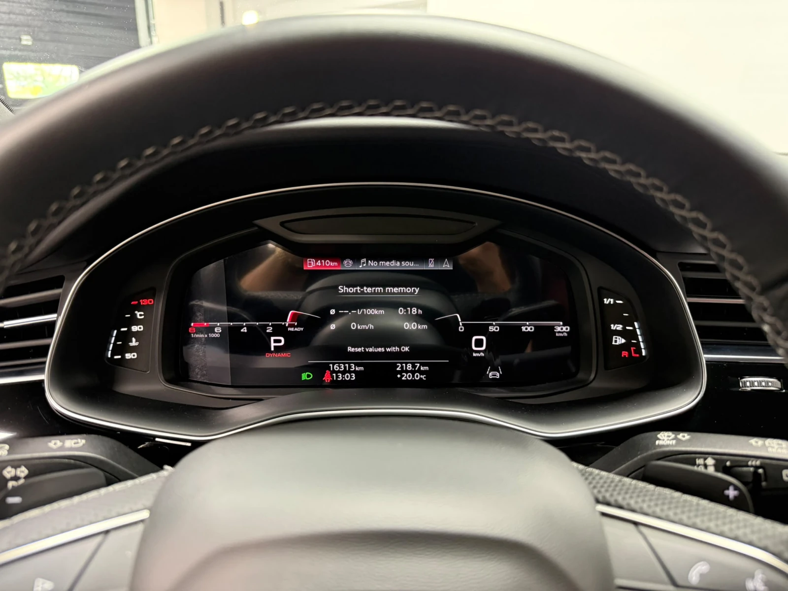 Audi SQ8 Black Optics/Red Leather/Carbon Fibre Interior | Mobile.bg � ����������� 7