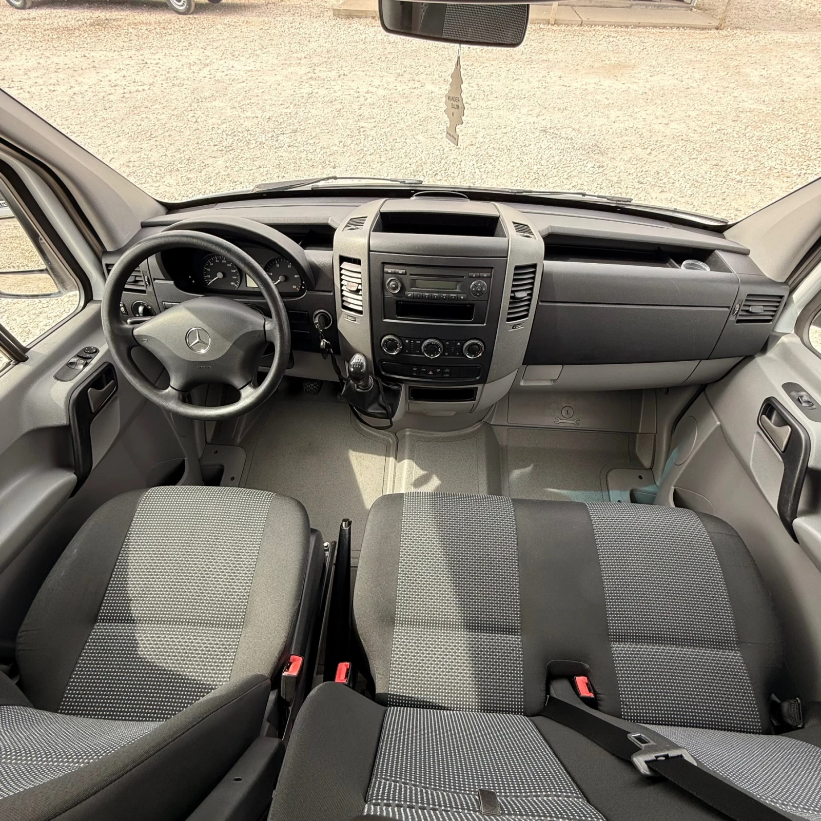 Mercedes-Benz Sprinter 316 РАМПА-9местен-Климатик-Печка, снимка 12 - Бусове и автобуси - 53913941