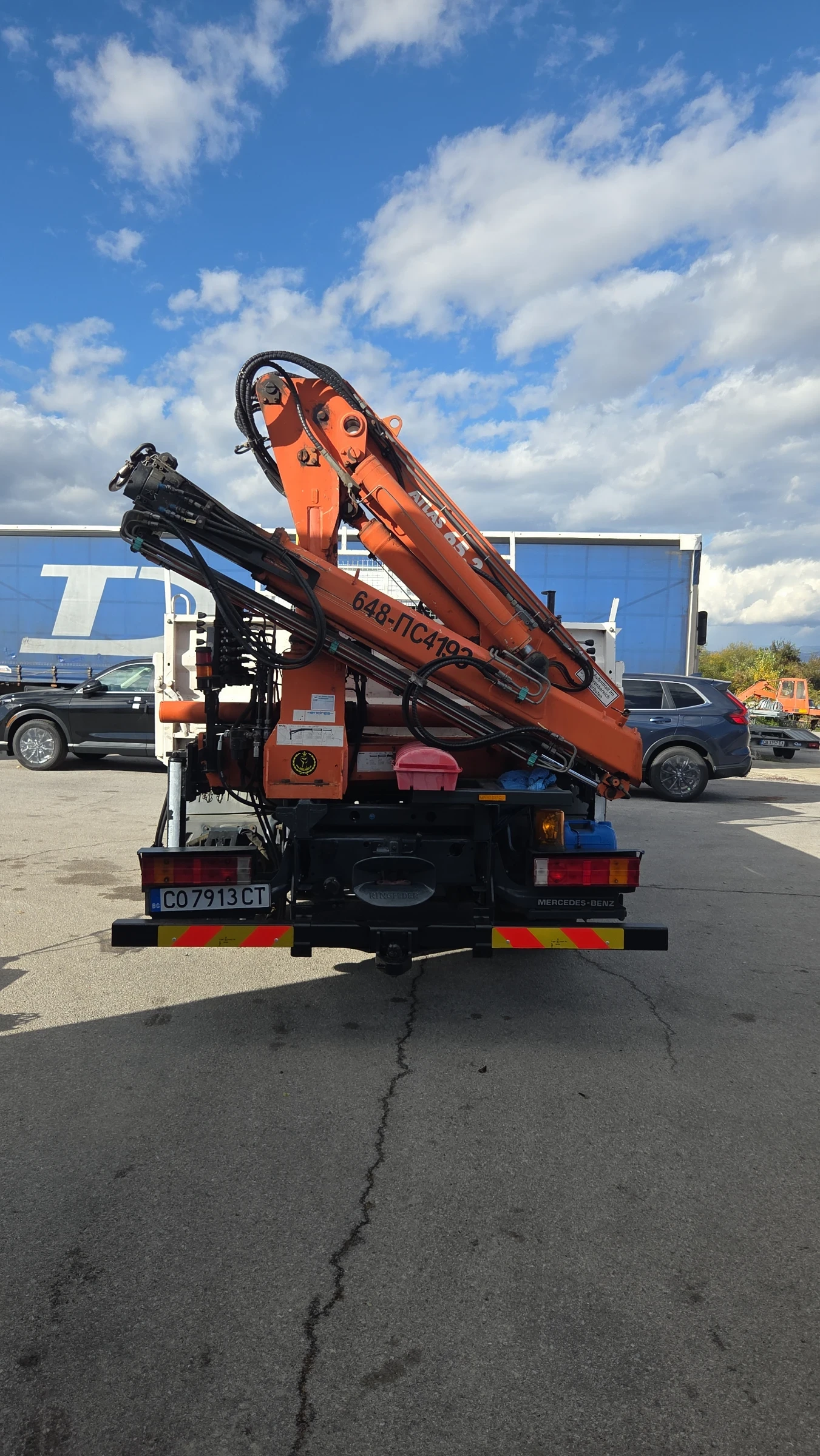 Mercedes-Benz 815 815 - изображение 3