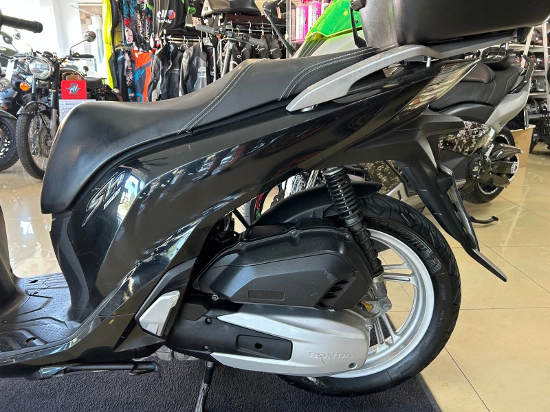 Honda Sh 150, снимка 7 - Мотоциклети и мототехника - 46589748