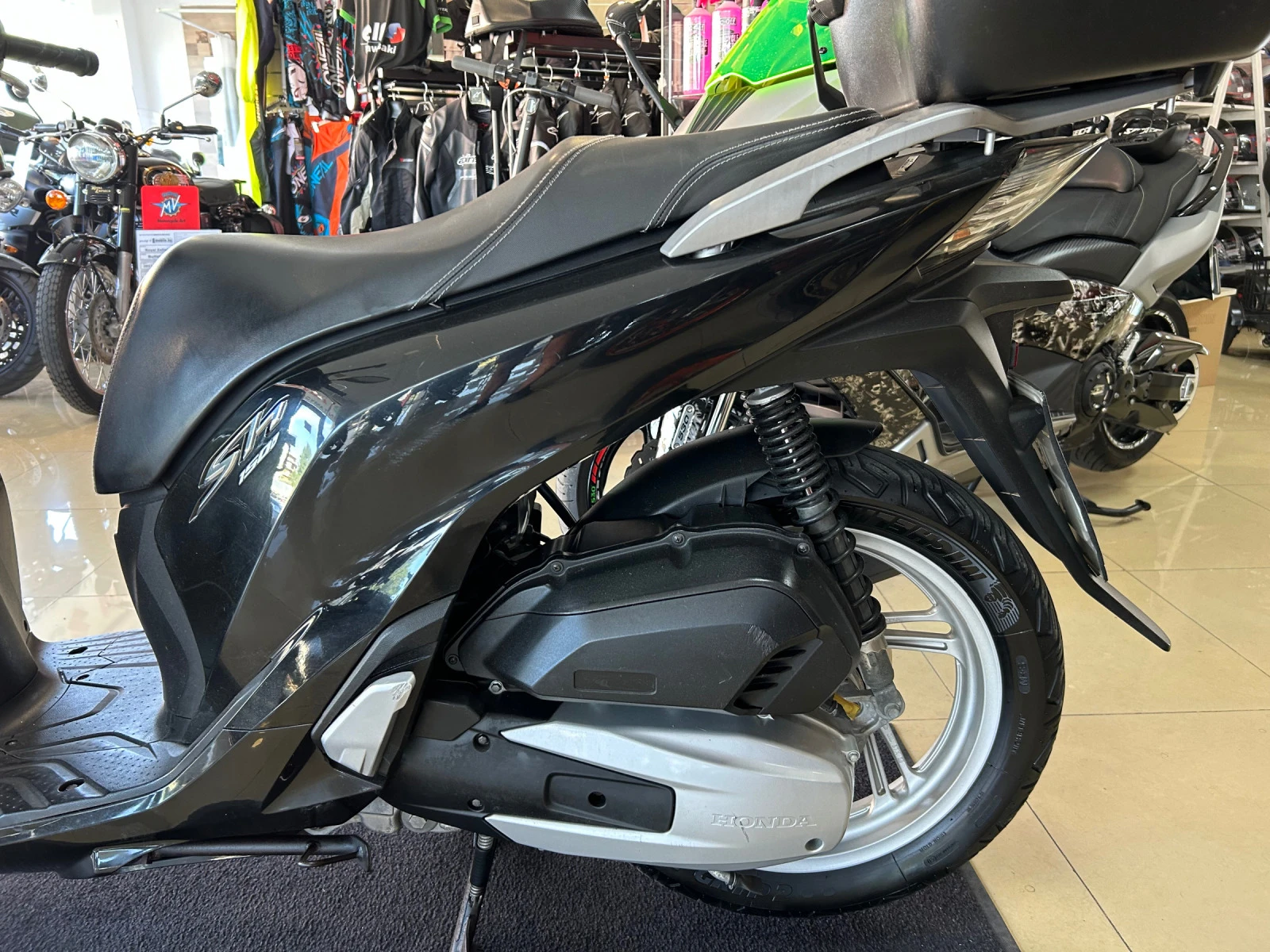 Honda Sh 150 - изображение 7