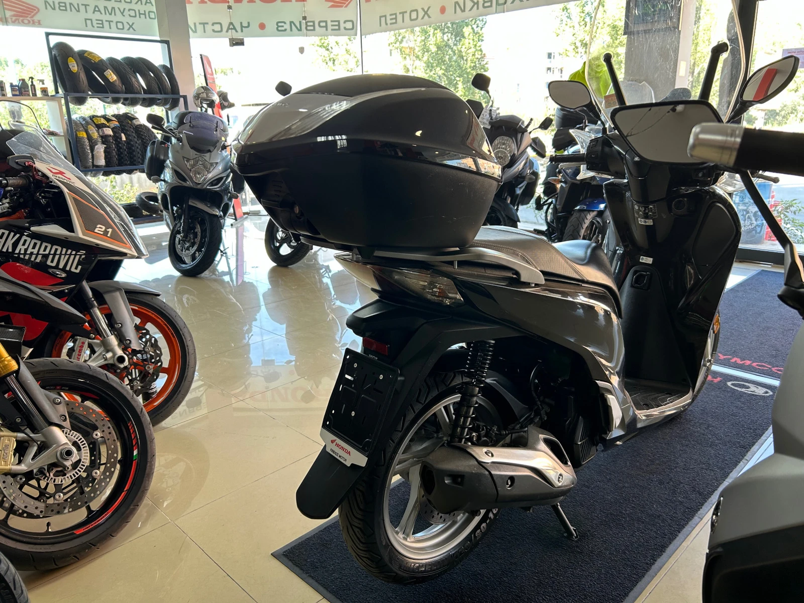 Honda Sh 150 - изображение 4