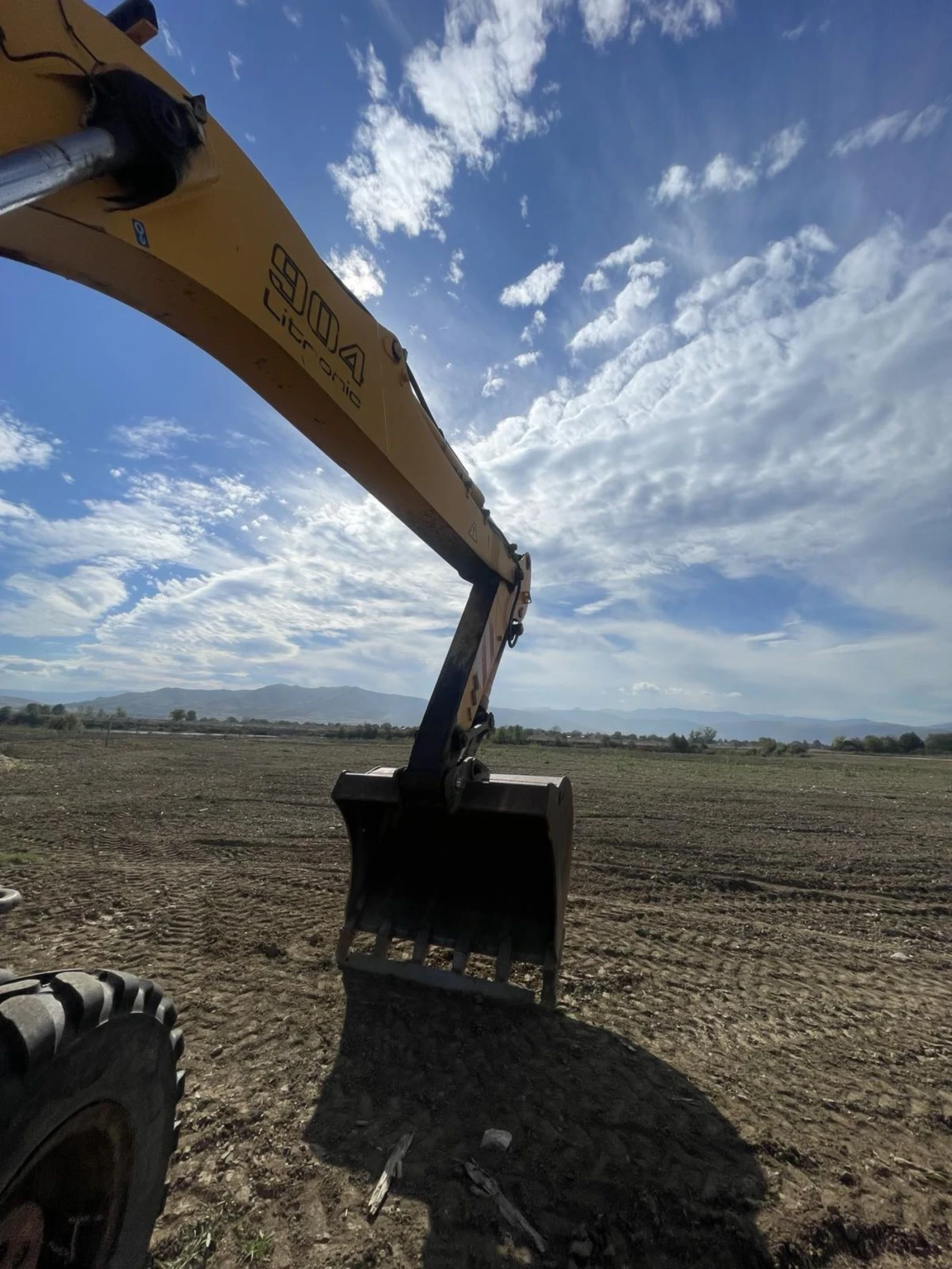 Багер Liebherr A 904 C - изображение 3