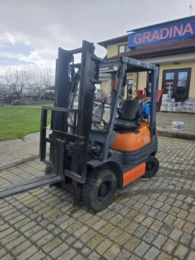 Мотокар Toyota Газ/ Бензин, снимка 1