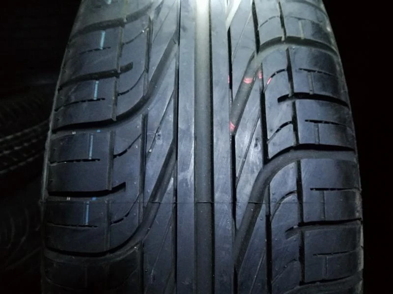 Гуми Летни 185/60R15, снимка 2 - Гуми и джанти - 20892326