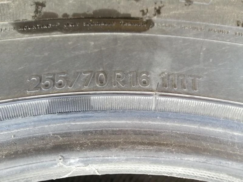 Гуми Зимни 255/70R16, снимка 5 - Гуми и джанти - 35368010