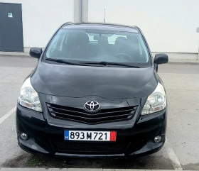 Toyota Verso Миниван, снимка 1