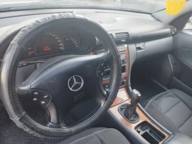 Mercedes-Benz C 220, снимка 10