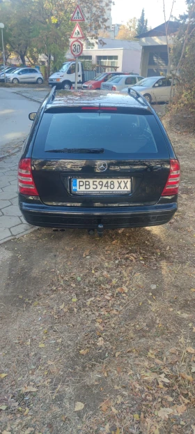 Mercedes-Benz C 200 Compresor, снимка 2