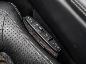 Mercedes-Benz CLS * 4dr Sdn 550 4MATIC * CARFAX * ЦЕНА ДО БГ - 12300 € / 24056.71 лв. - 62488688 9