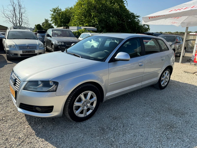 Audi A3 2.0TDI AVTOMATIC, снимка 8 - Автомобили и джипове - 46555711