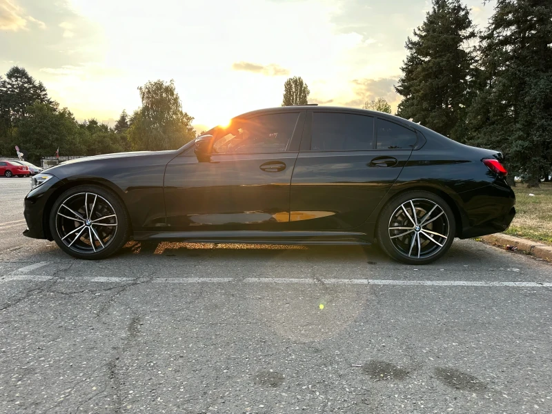 BMW 330 Xdrive Full M Performance, снимка 3 - Автомобили и джипове - 47307449