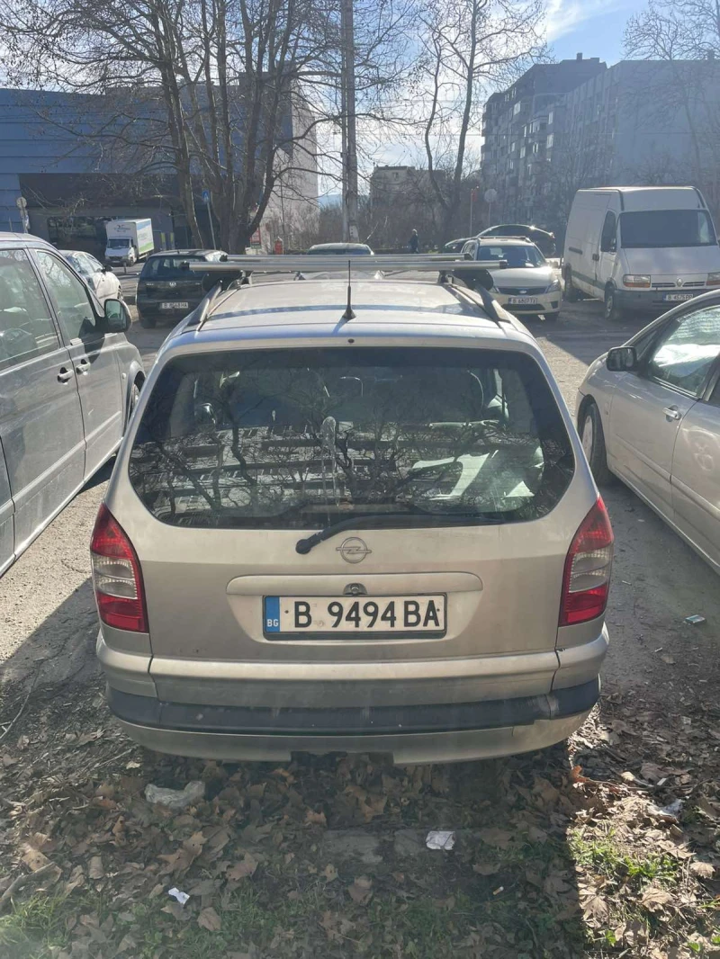 Opel Zafira, снимка 3 - Автомобили и джипове - 48610115