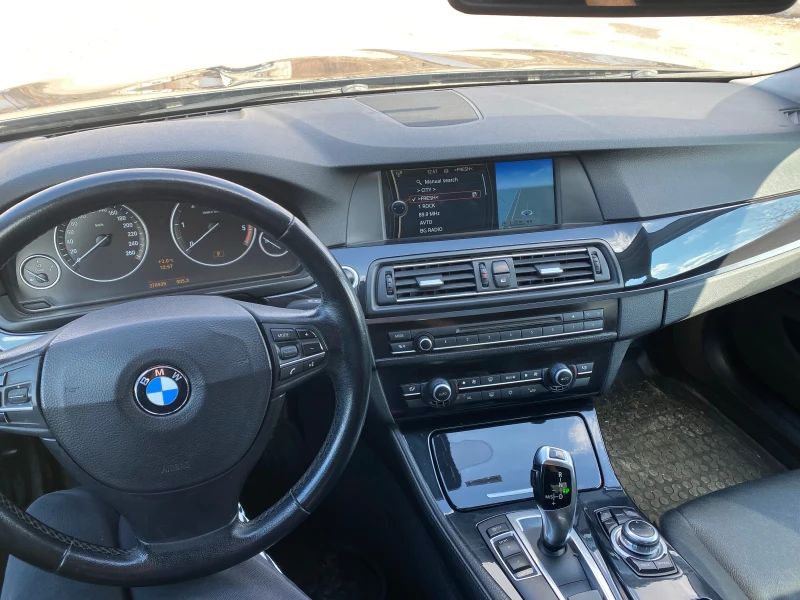 BMW 520 F10, снимка 16 - Автомобили и джипове - 49224037