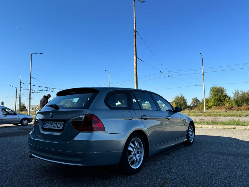BMW 320, снимка 6 - Автомобили и джипове - 52160908