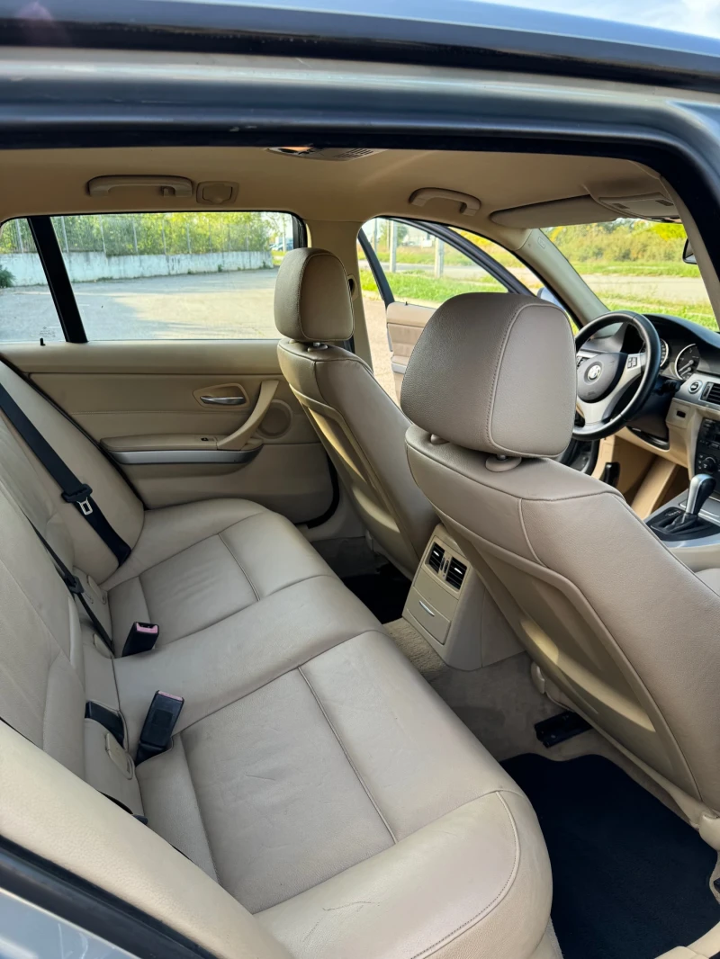 BMW 320, снимка 9 - Автомобили и джипове - 52160908