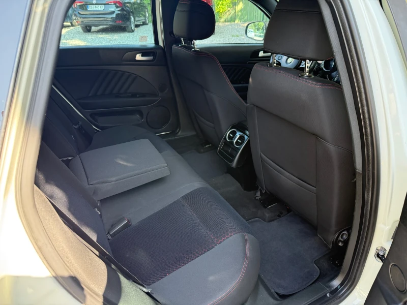 Alfa Romeo 159 sportwagon 2.0JTDm 170k.c. ОТЛИЧНО СЪСТОЯНИЕ - НАВИГАЦИЯ! , снимка 9 - Автомобили и джипове - 50699869